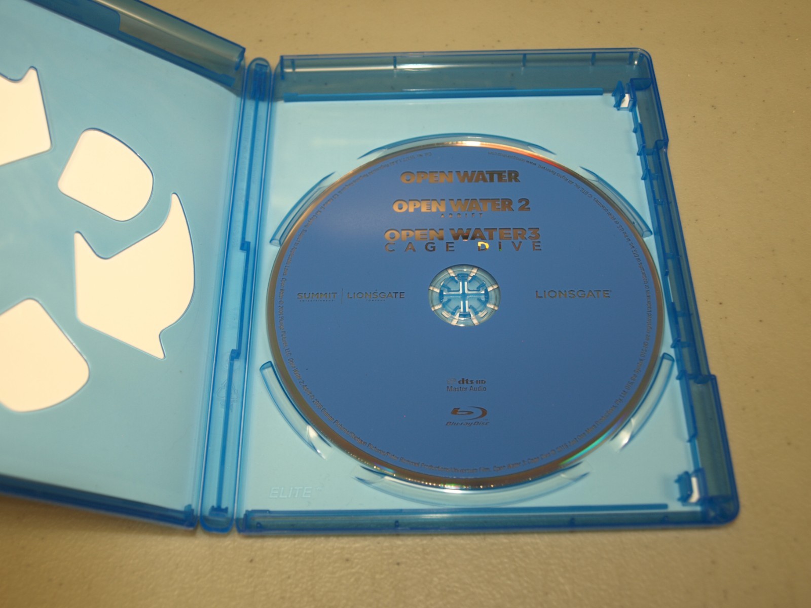Open Water Trilogy 3-Film Collection Blu-Ray Horror Movie 2 Adrift 3 Cage Dive