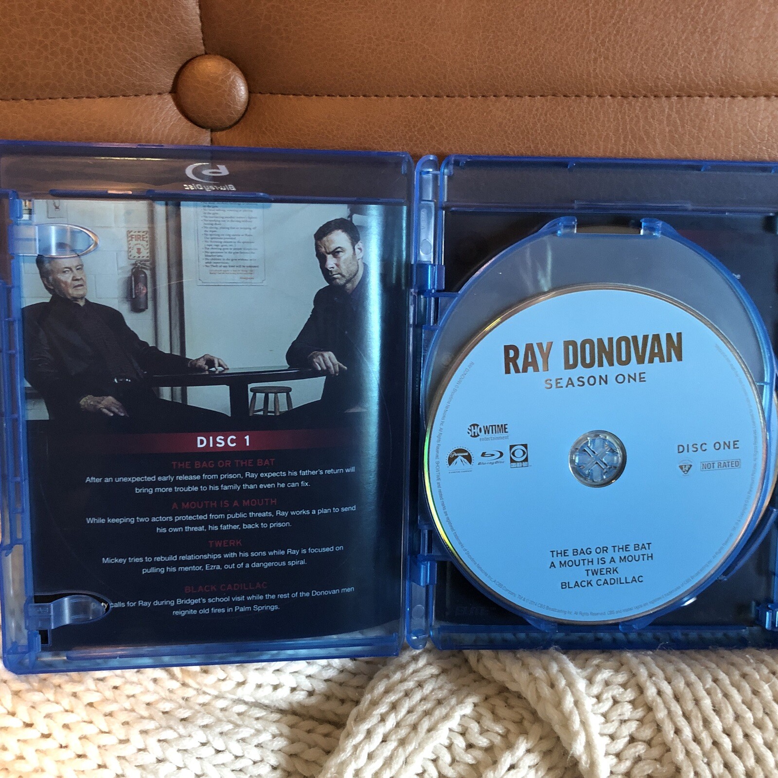 Ray Donovan: Season One (Blu-ray, 2013) NR, 3-Disc Set