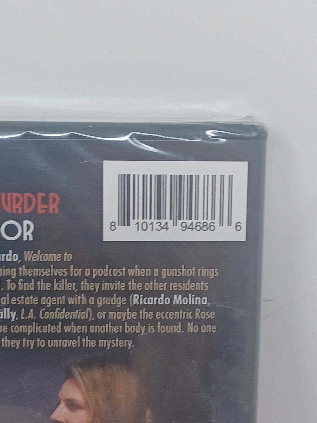 MURDER AND COCKTAILS