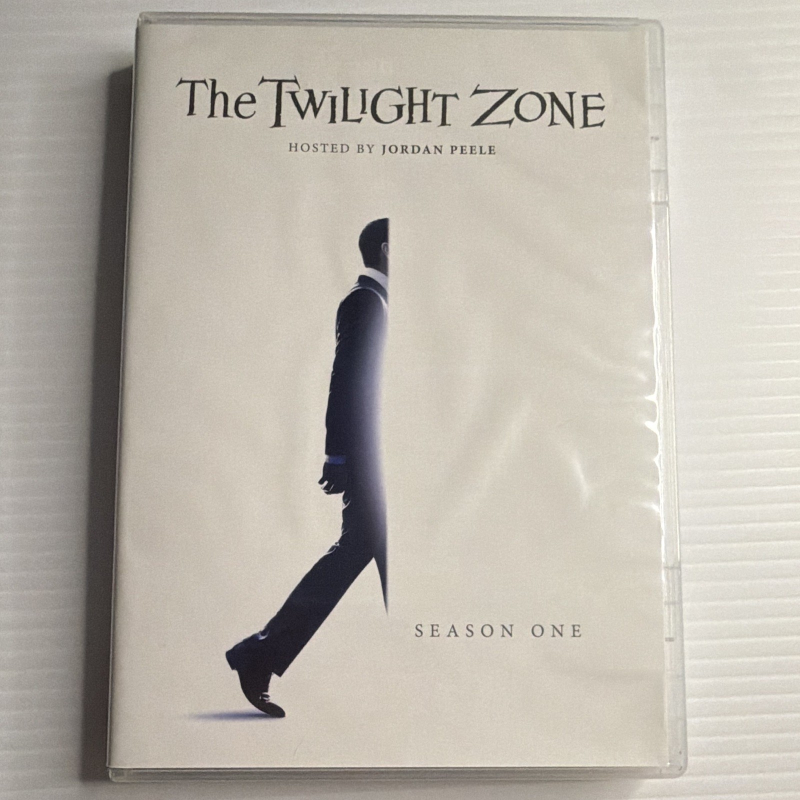 CBS The Twilight Zone Season 1 (2019) DVD 4-Disc Set Deleted Scenes Commentary