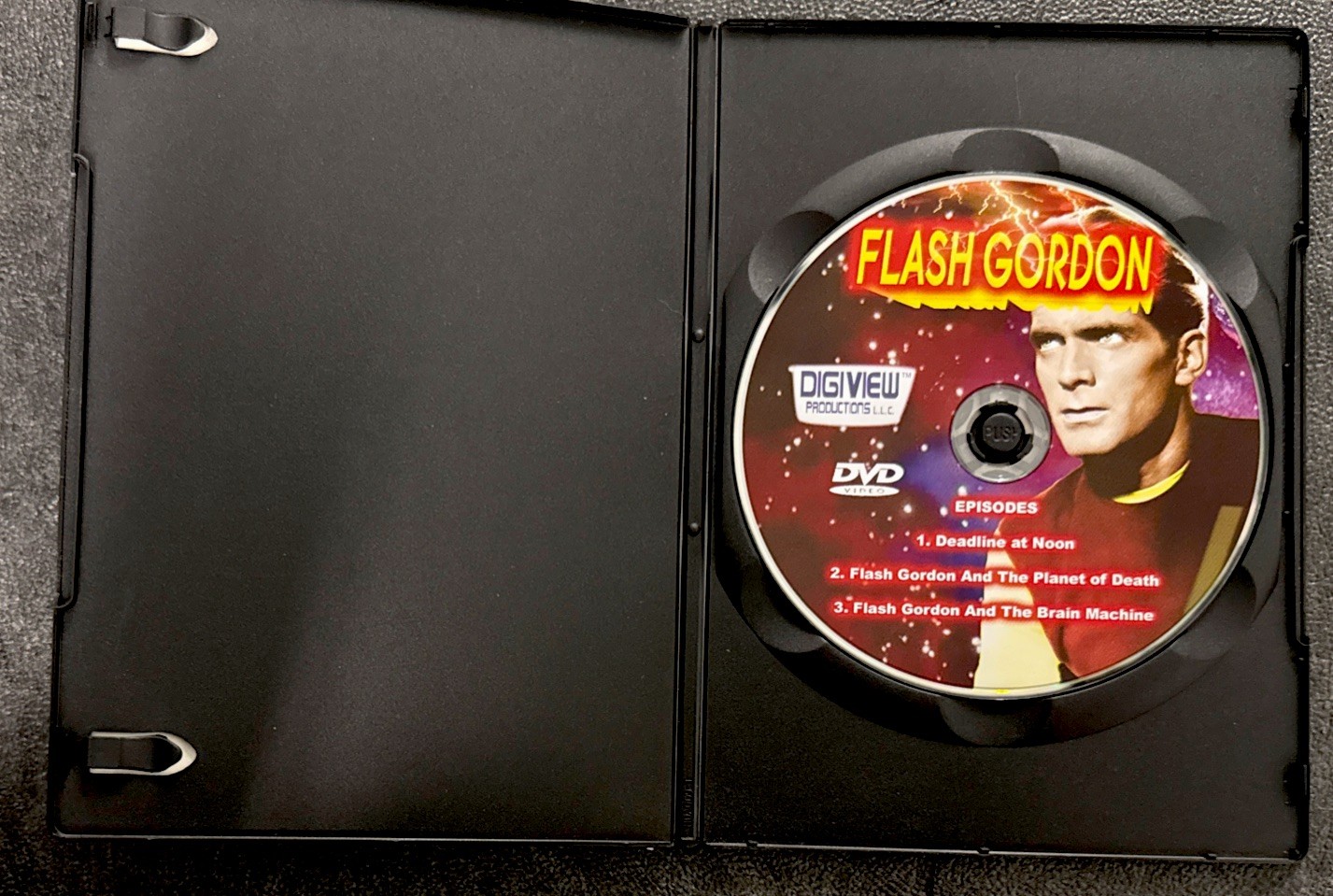 Flash Gordon 1950’s TV [Slim Case] Like New- Free Shipping