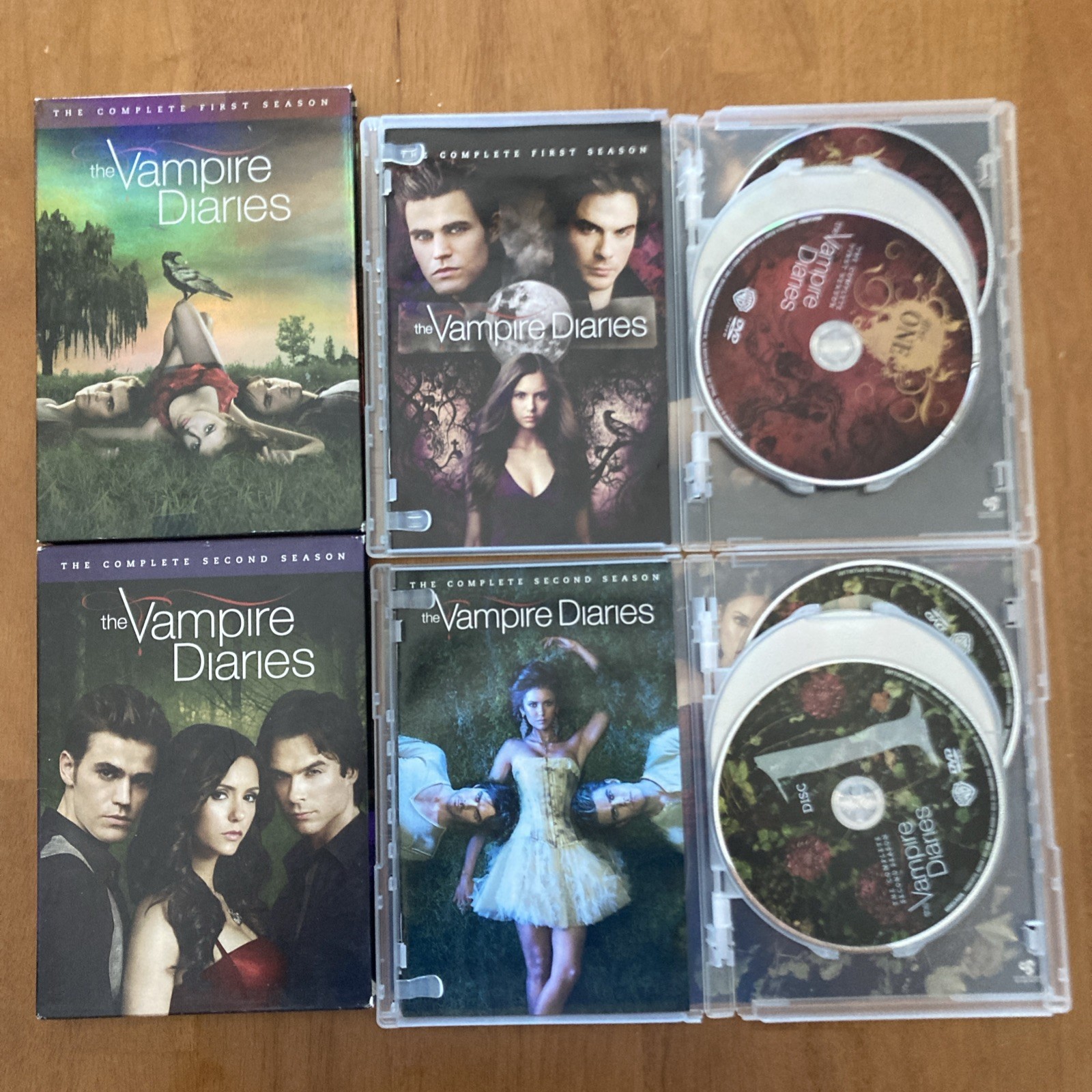 VAMPIRE DIARIES – The Complete First & 2nd Season DVD