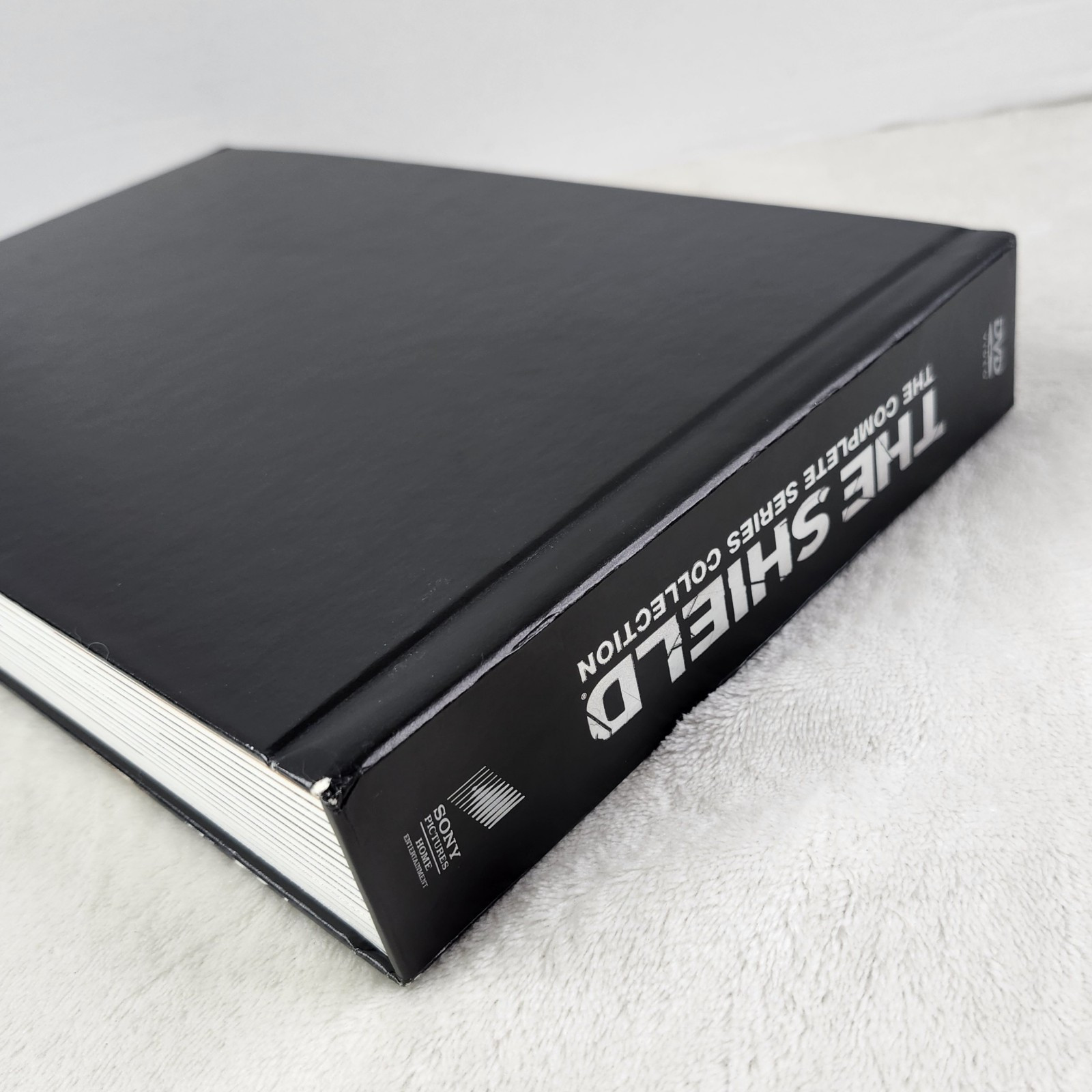 THE SHIELD DVD Complete Series Collection 7 Seasons 28 DVDs 88 Episodes