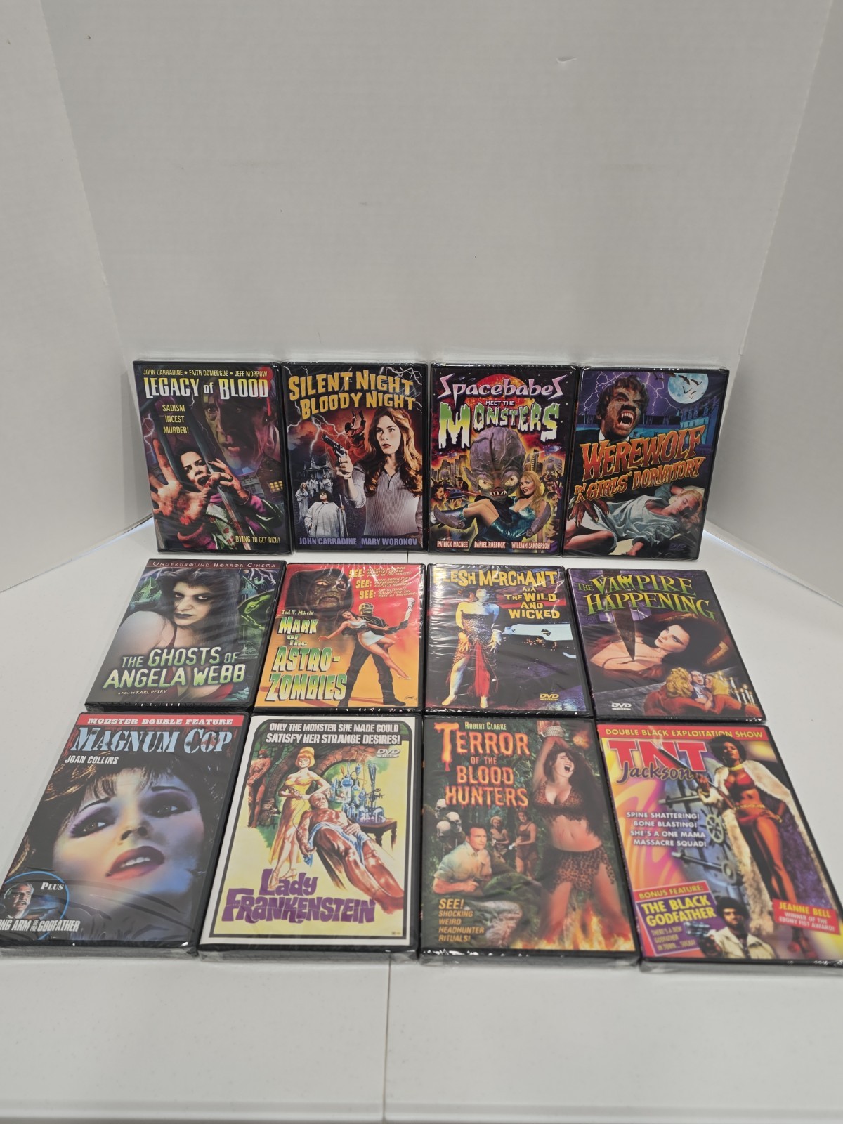 HUGE LOT of 36 Factory Sealed DVD’s Cassic Cult Creature Horror Sci-fi Zombies