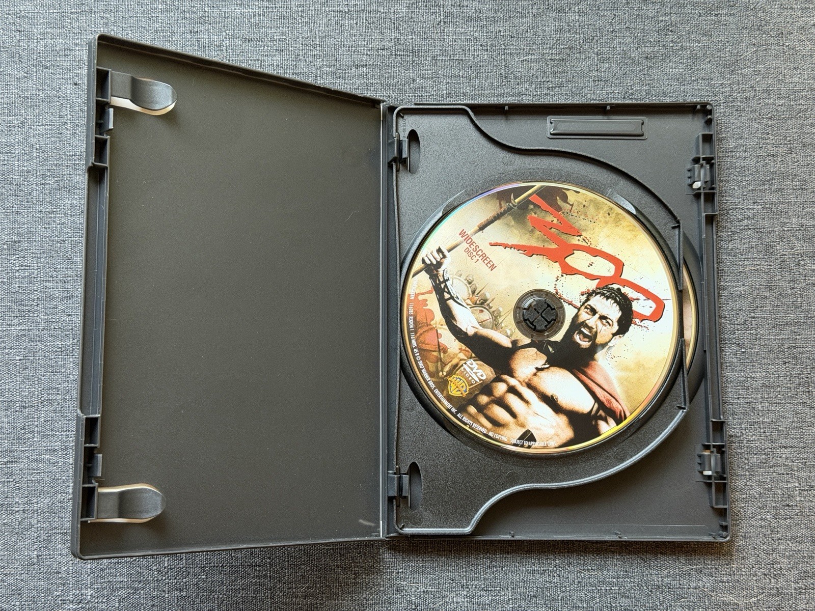 300 DVD Widescreen Edition 2 Discs with Slipcover Gerard Butler
