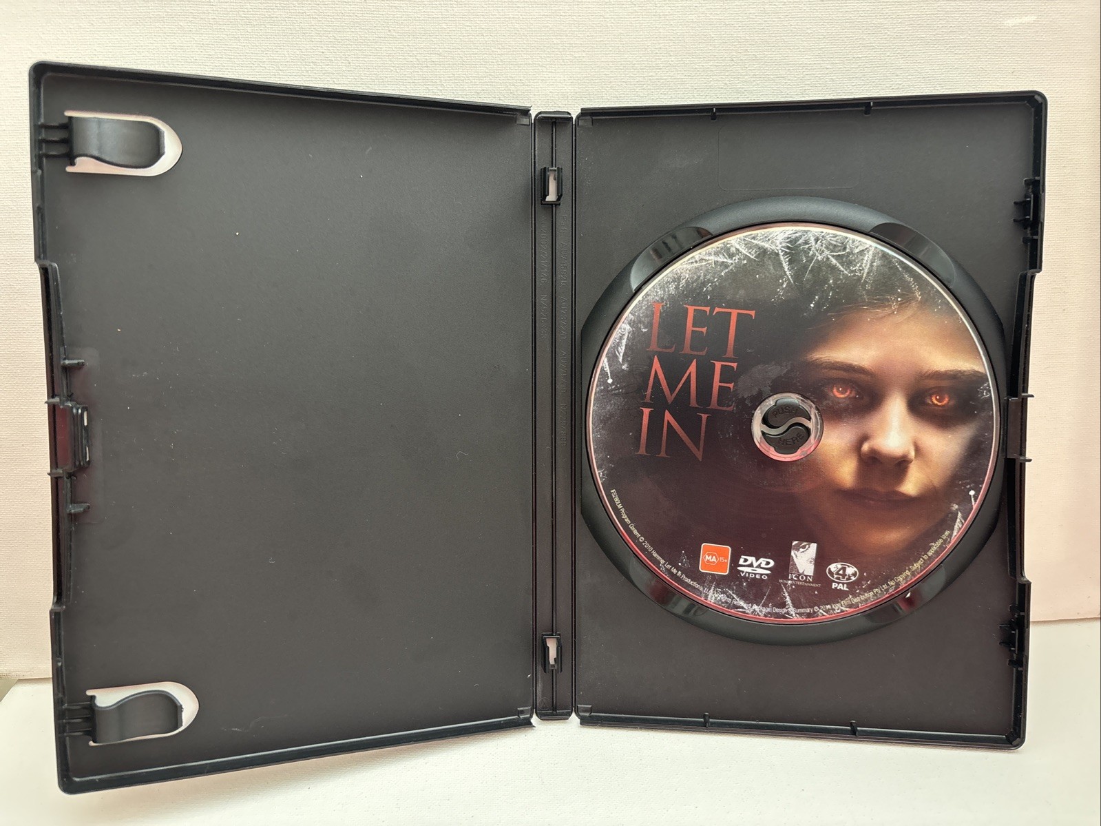 Let Me in (DVD, 2010) Horror Region 4