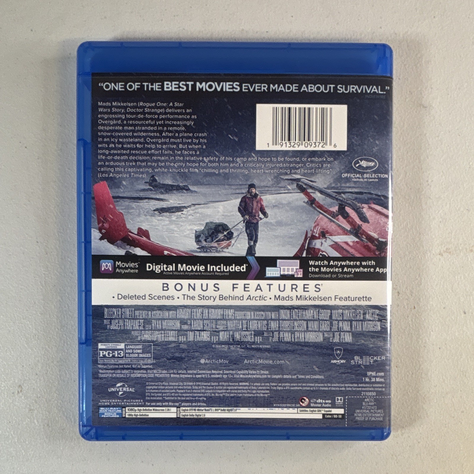 Universal Pictures Arctic (2019) Blu-ray + Digital PG-13 Drama Mads Mikkelsen