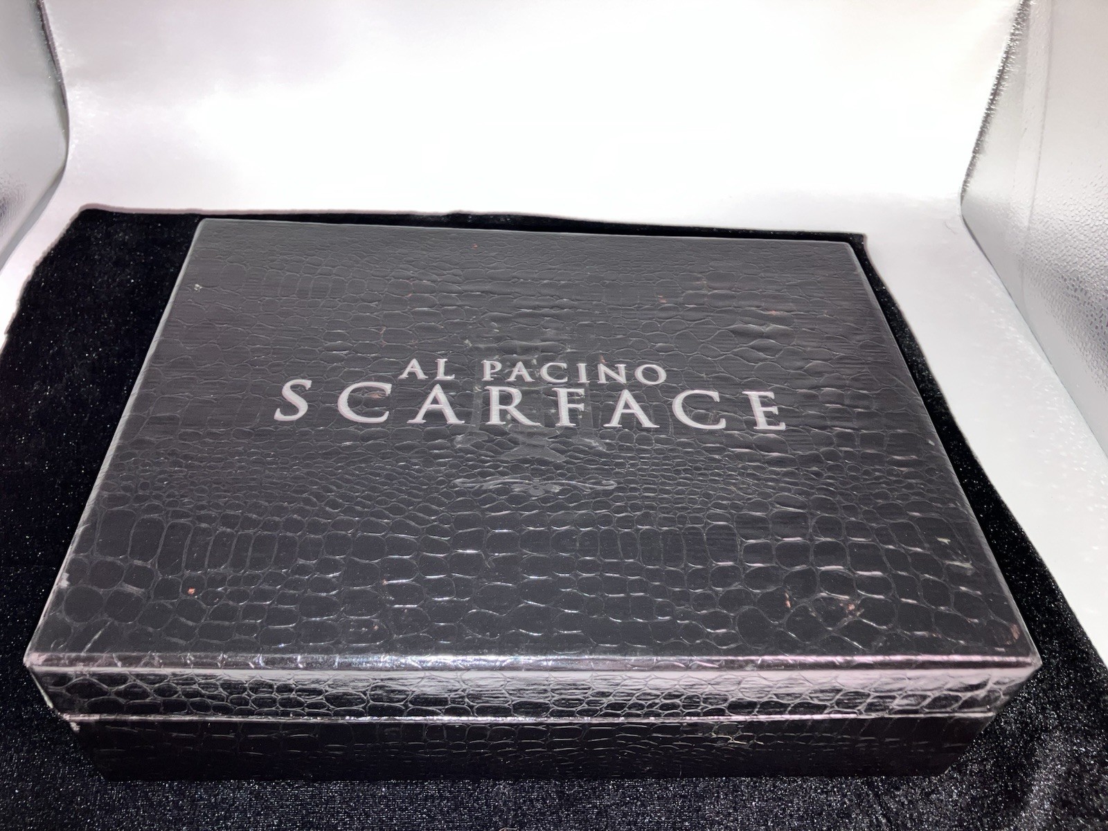 Scarface Two-Disc Anniversary Edition Gift Box DVDs Sealed Complete Set