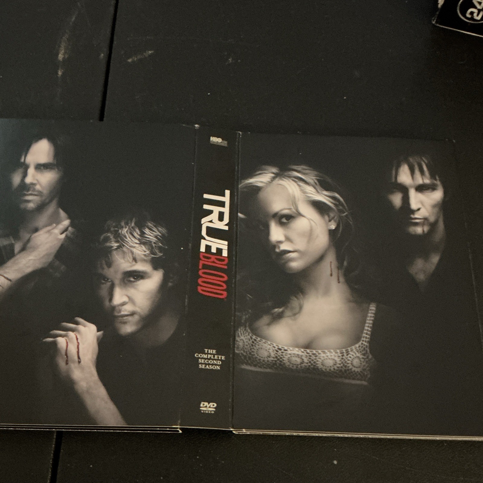 HBO True Blood Complete Second Season DVD 2010 Bonus Features 16:9
