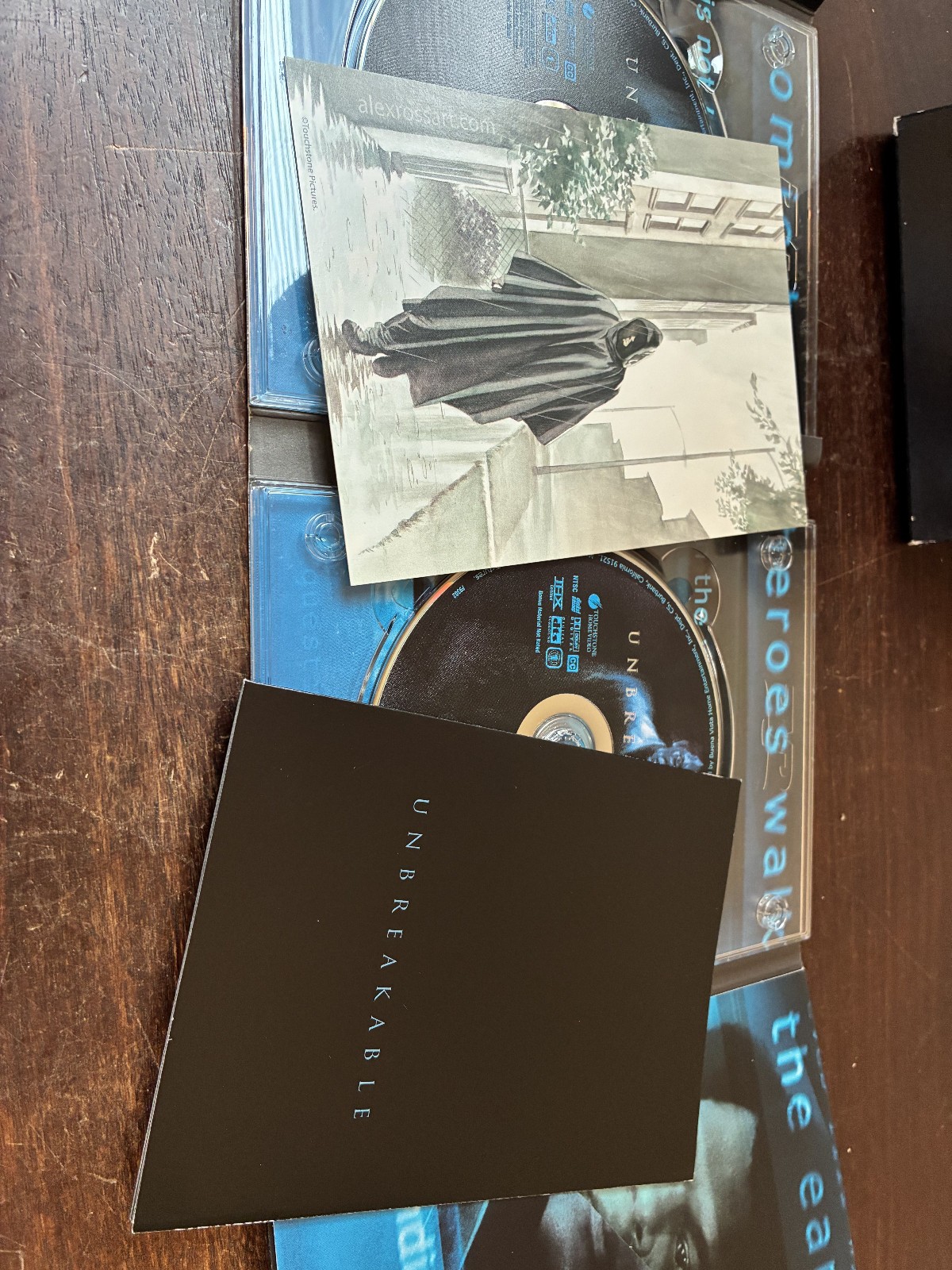 Unbreakable Vista Series DVD in Slipcase, 2 Disc Set w Inserts