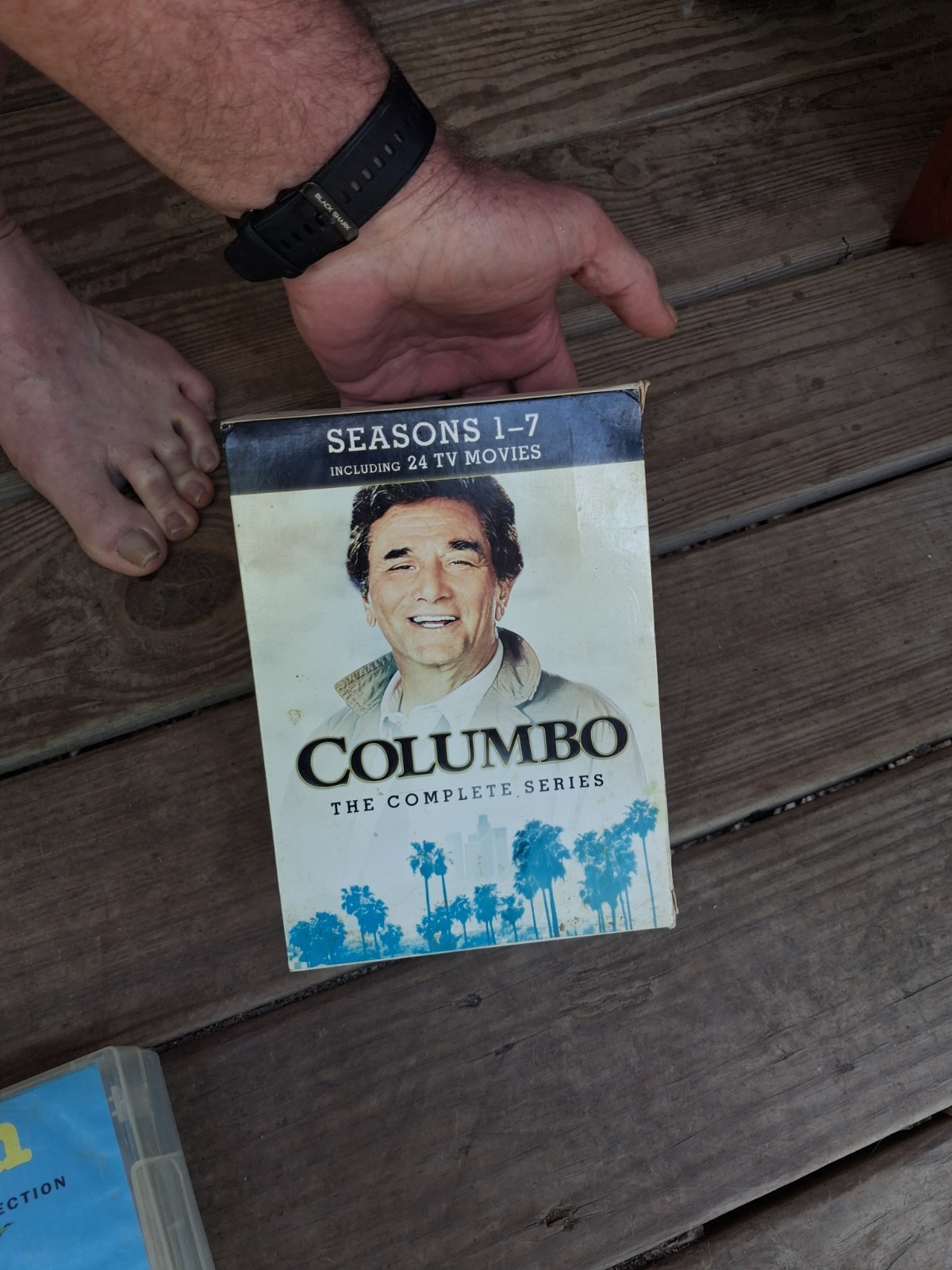 Universal Columbo Complete Series Seasons 1-7 (24 TV Movies) DVD Box Set