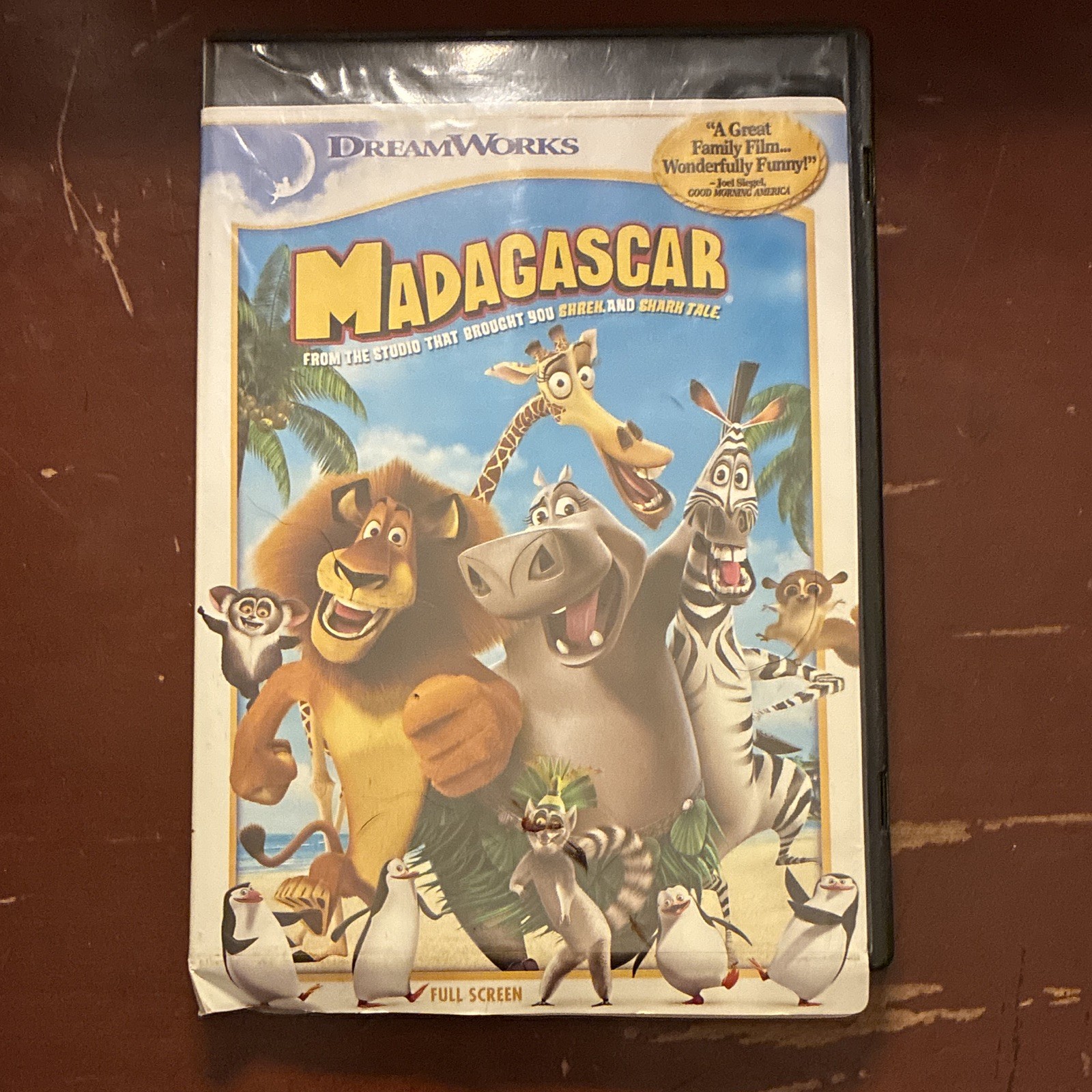 DreamWorks Madagascar DVD 2006 PG Full Screen NTSC Region 1 83 min 1.33:1