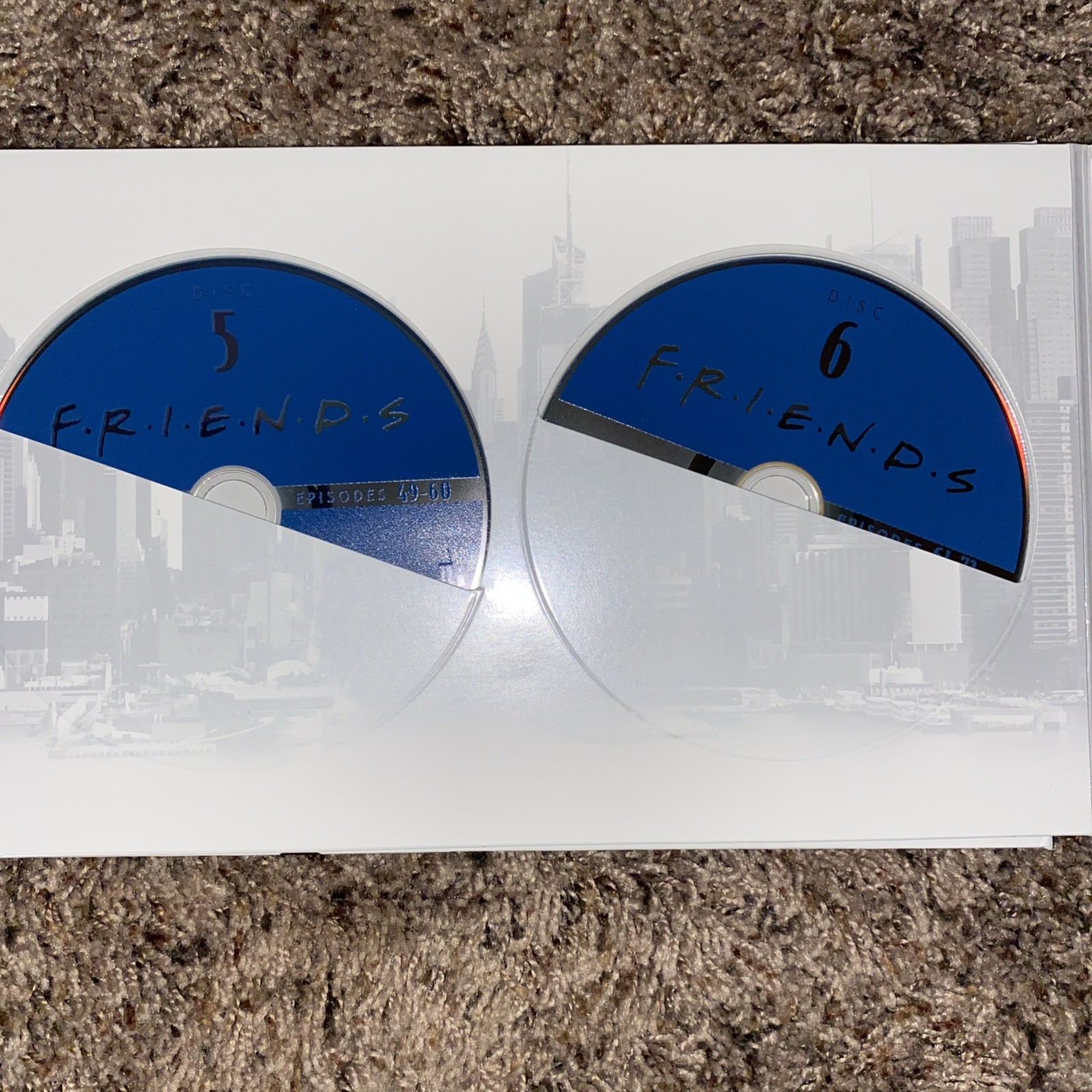 Friends-The Complete Series On Blu-Ray. Very Good Condition. Book Included.