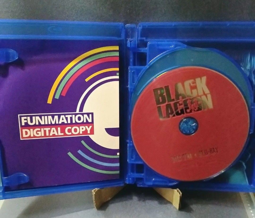 BLACK LAGOON THE COMPLETE COLLECTION Blu-ray BOX North American Edition + Acryli