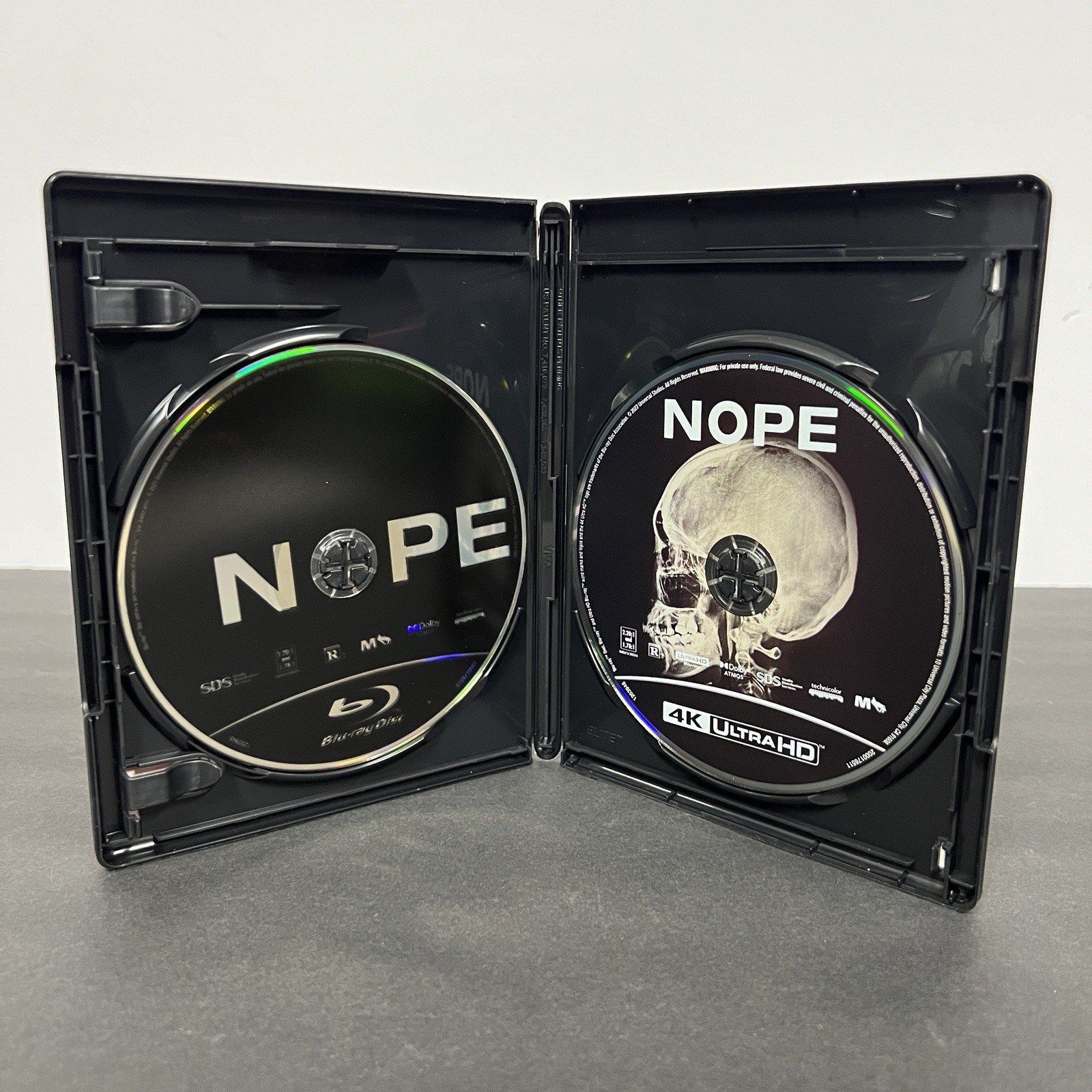 Nope (4K UHD Ultra HD, Blu-Ray, 2022) Jordan Peele With Slipcover