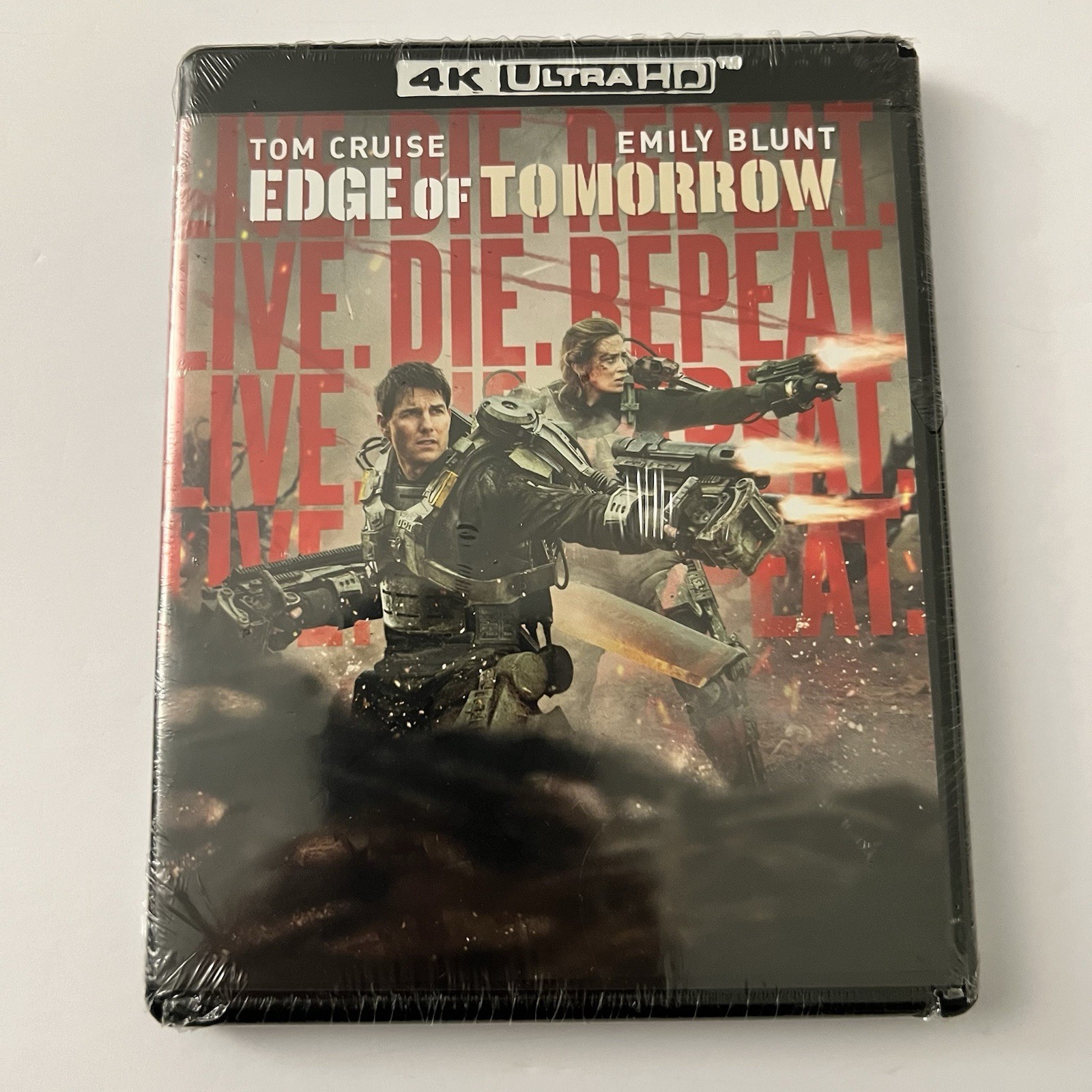 Edge of Tomorrow – Sealed – Includes 4K, Blu-Ray, and Digital (Ultra HD, 2014)