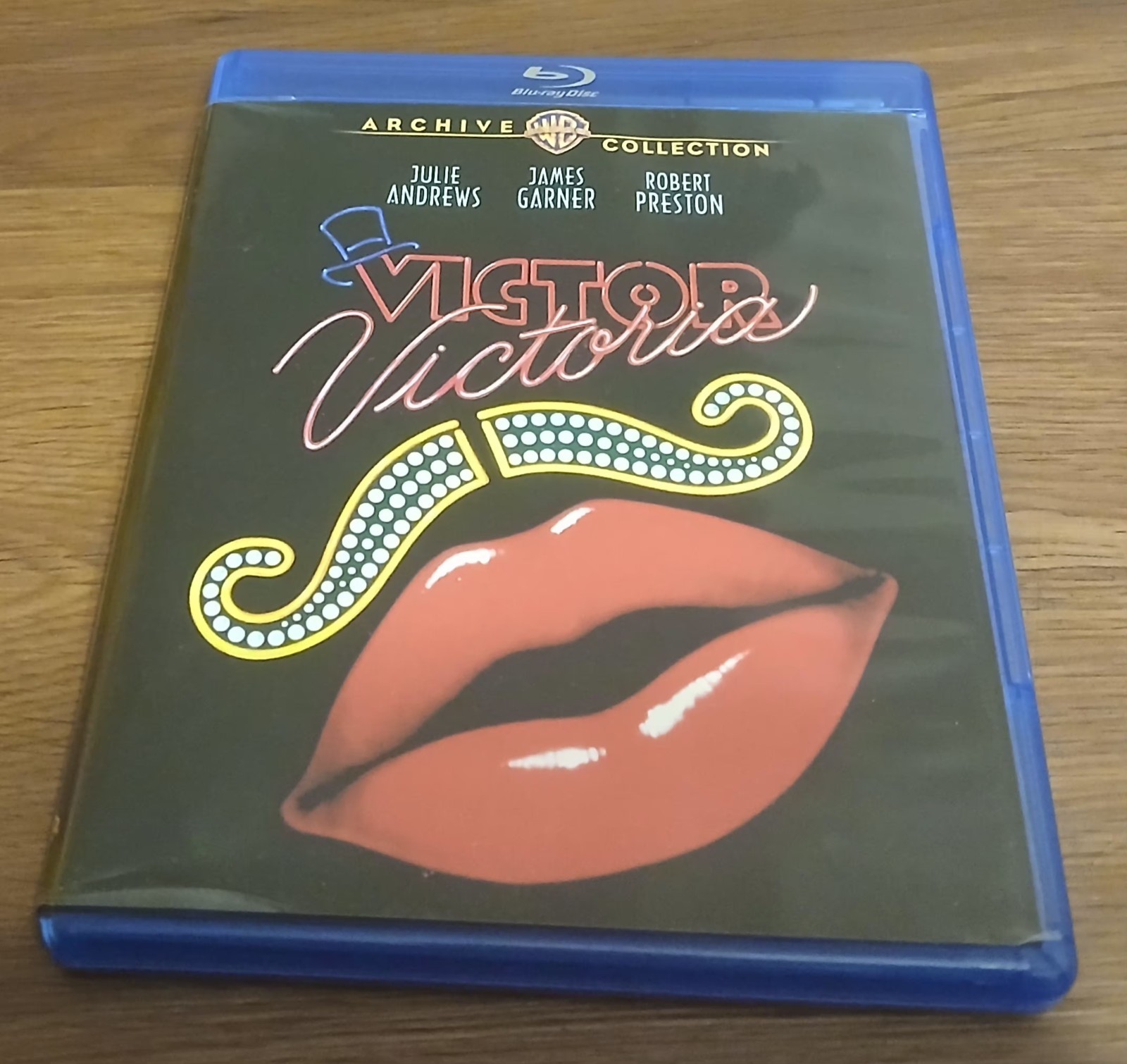 Victor Victoria (Blu-ray, 1982) Warner Archive Julie Andrews