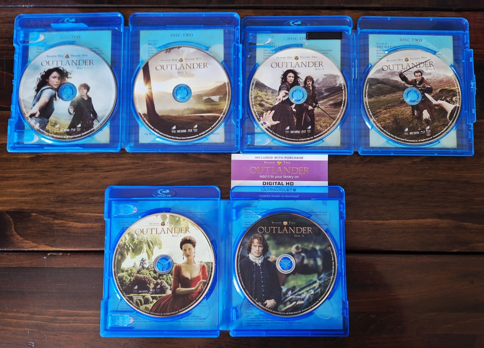 Outlander: The Complete First & Second Season (9-Disc Blu-ray w/Slips, 1 Dig)