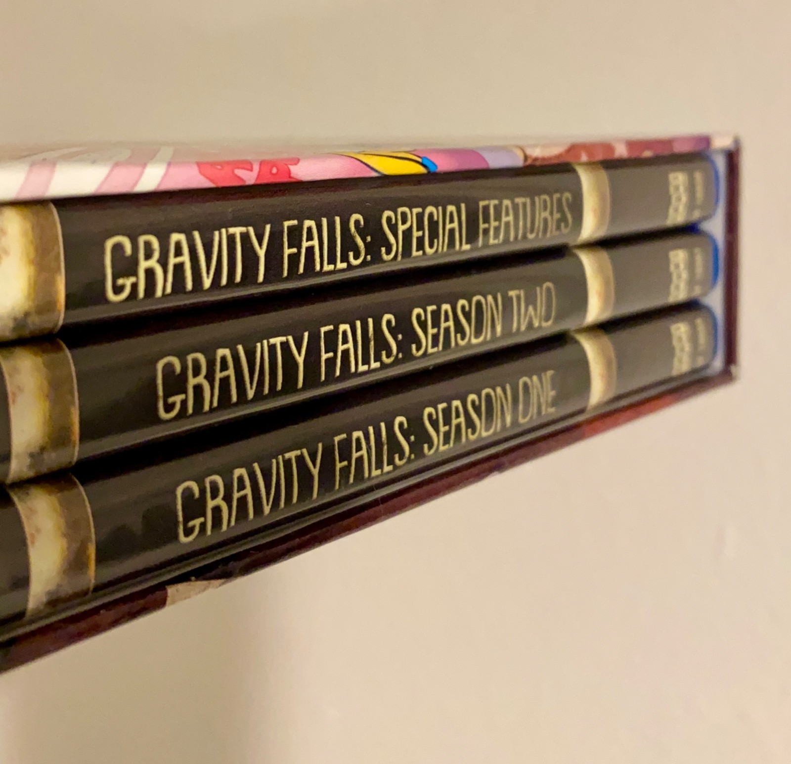 OOP BLU RAY – Gravity Falls: The Complete Series (Collector’s Edition) – SHOUT
