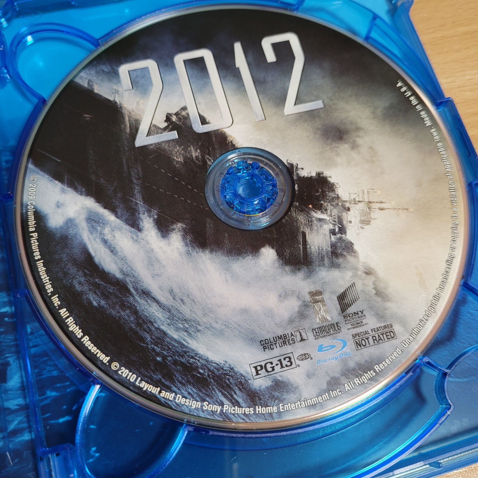 2012 (Blu-ray) Two-Disc Special Edition
