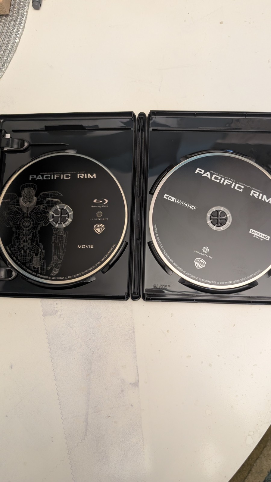Pacific Rim (4K Ultra HD, Blu-ray 2013) No Digital Code