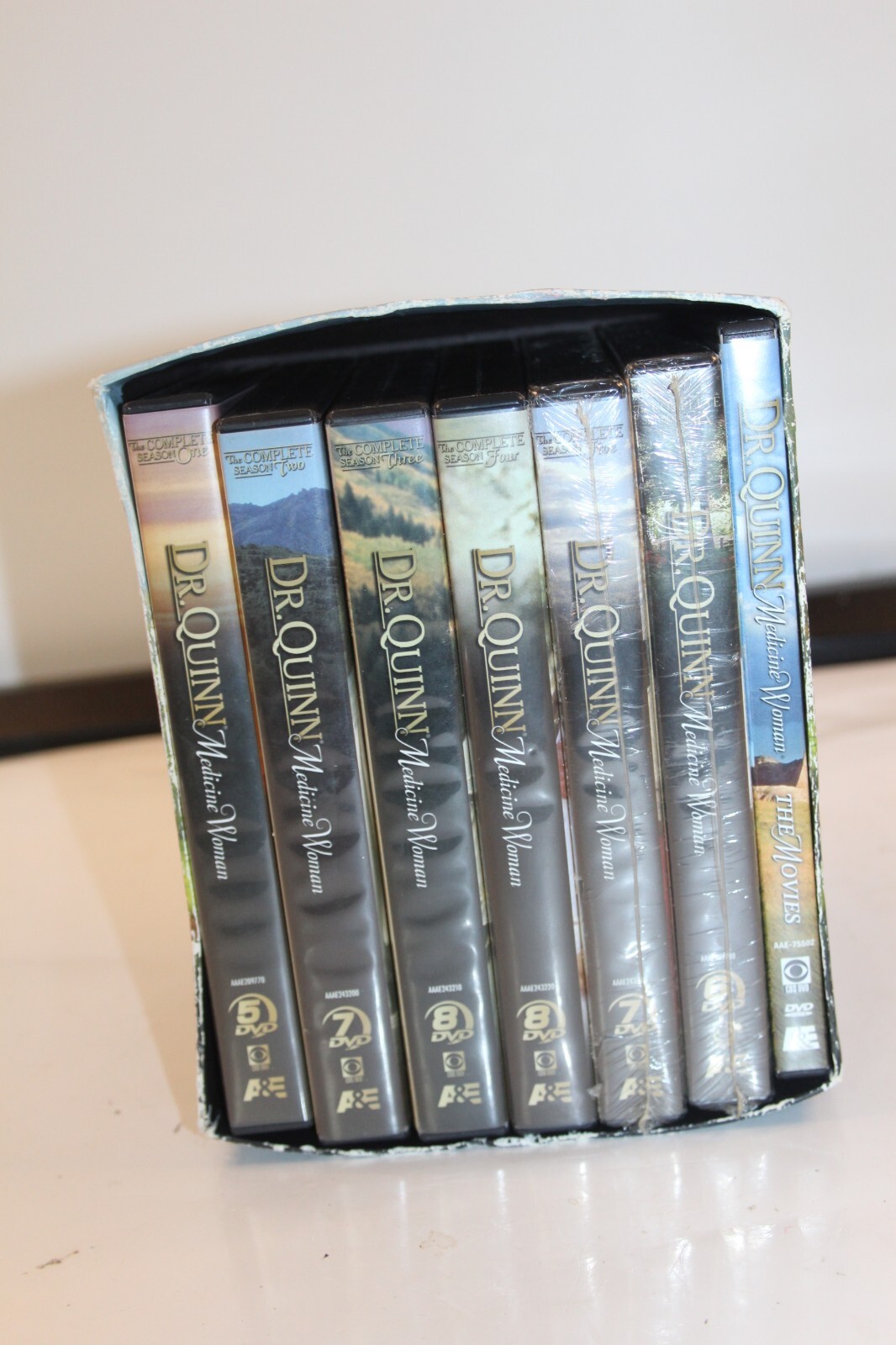 DVD Boxed Set DR QUINN MEDICINE WOMAN Complete Series Seasons 1-6 Plus Movies