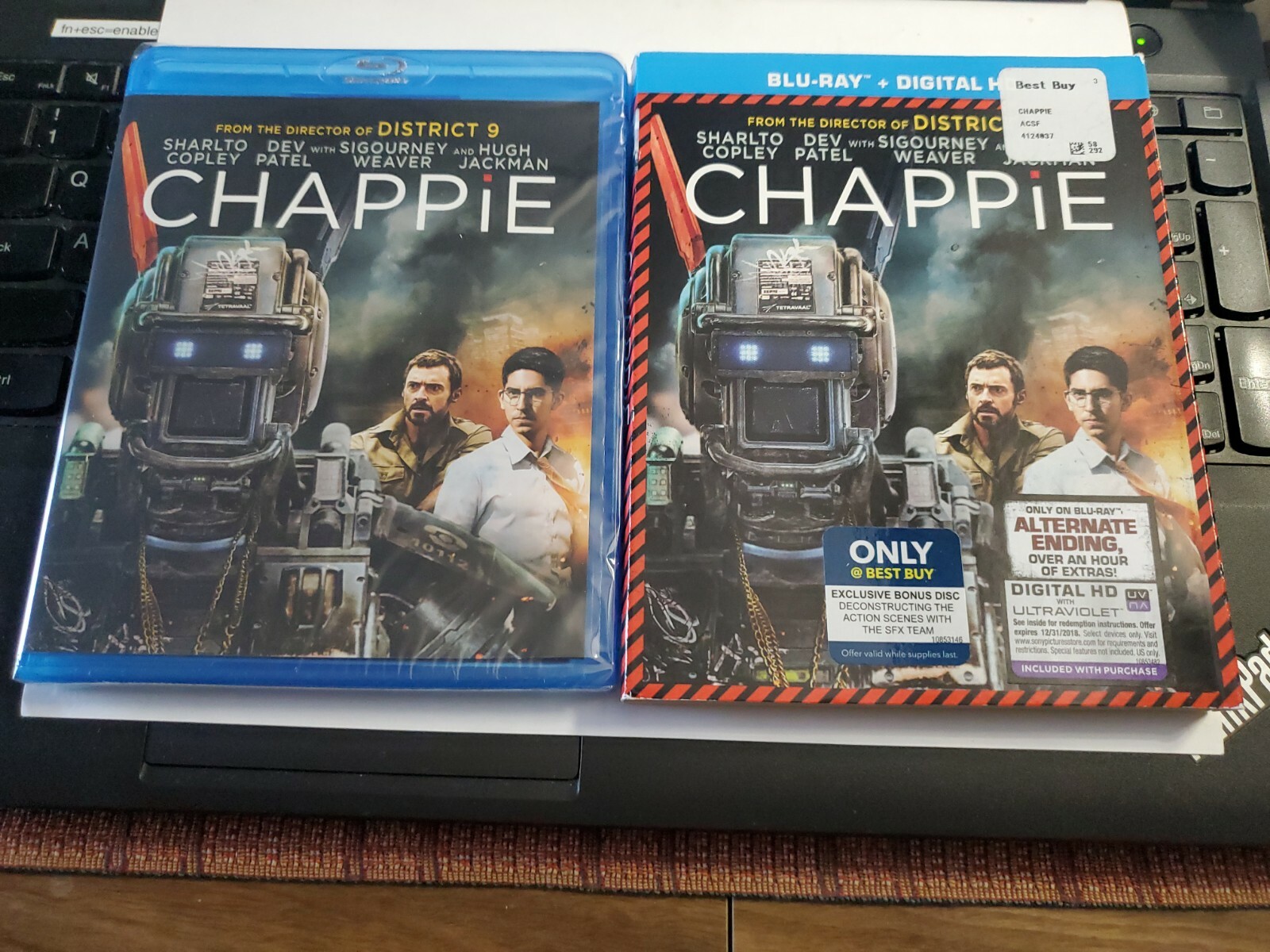 Neill Blomkamp’s CHAPPIE (Blu-ray) Best Buy Exclusive w/ Bonus Disc & Slipcover!