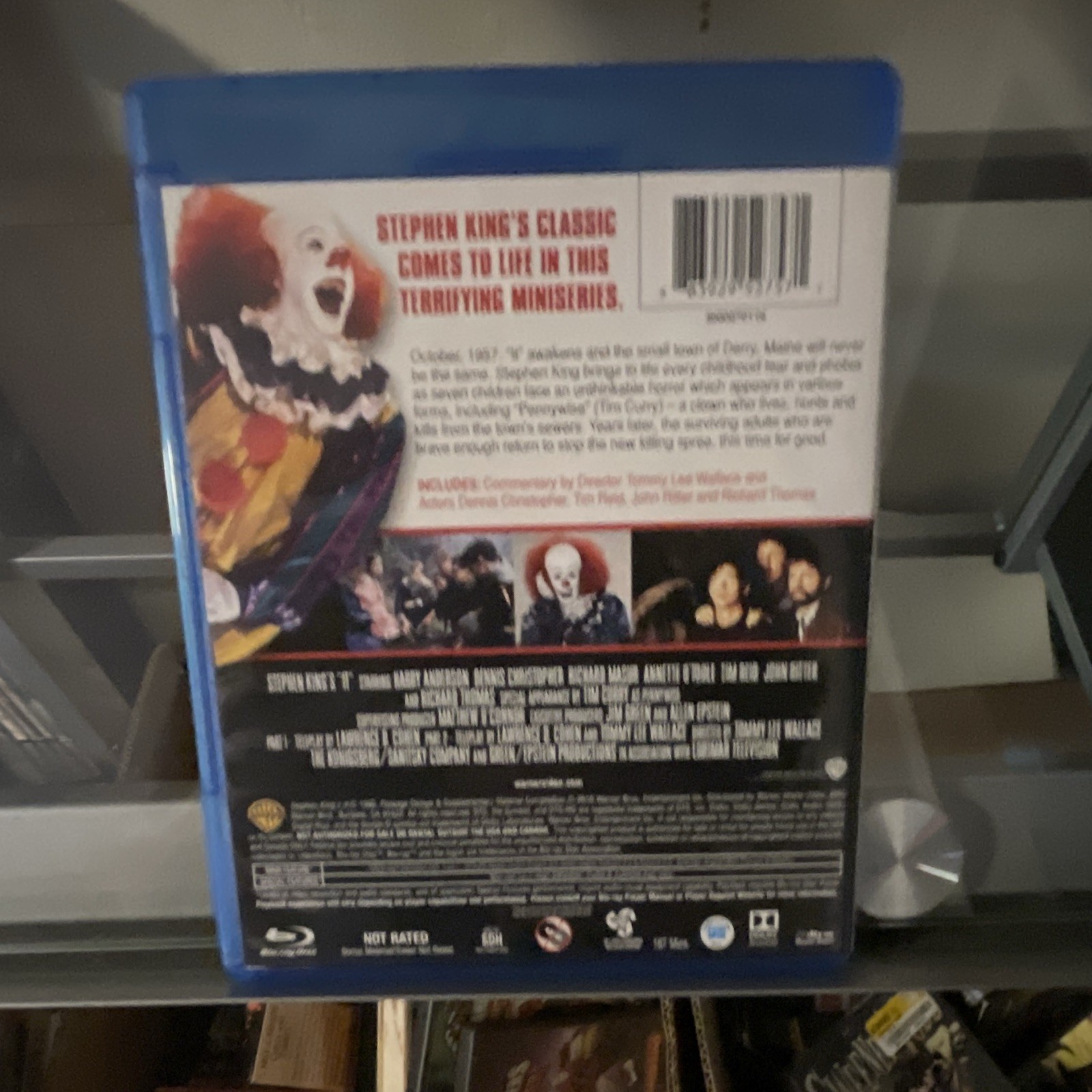 Warner Stephen King’s It Blu-ray Mini Series S1 – Tim Curry, 1990 NR