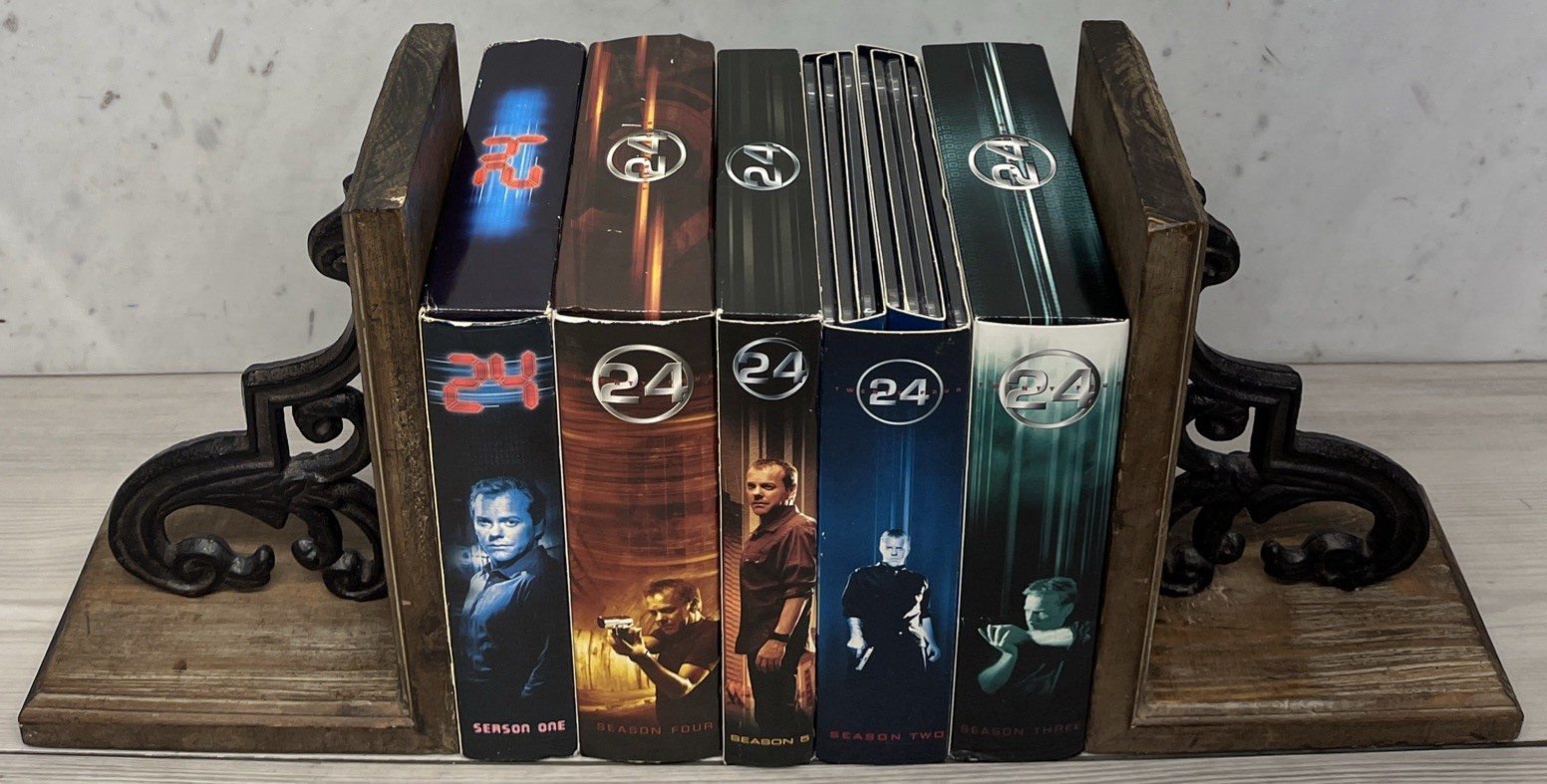 24: Kiefer Sutherland Seasons 1 Through 5, 31 DVD Discs