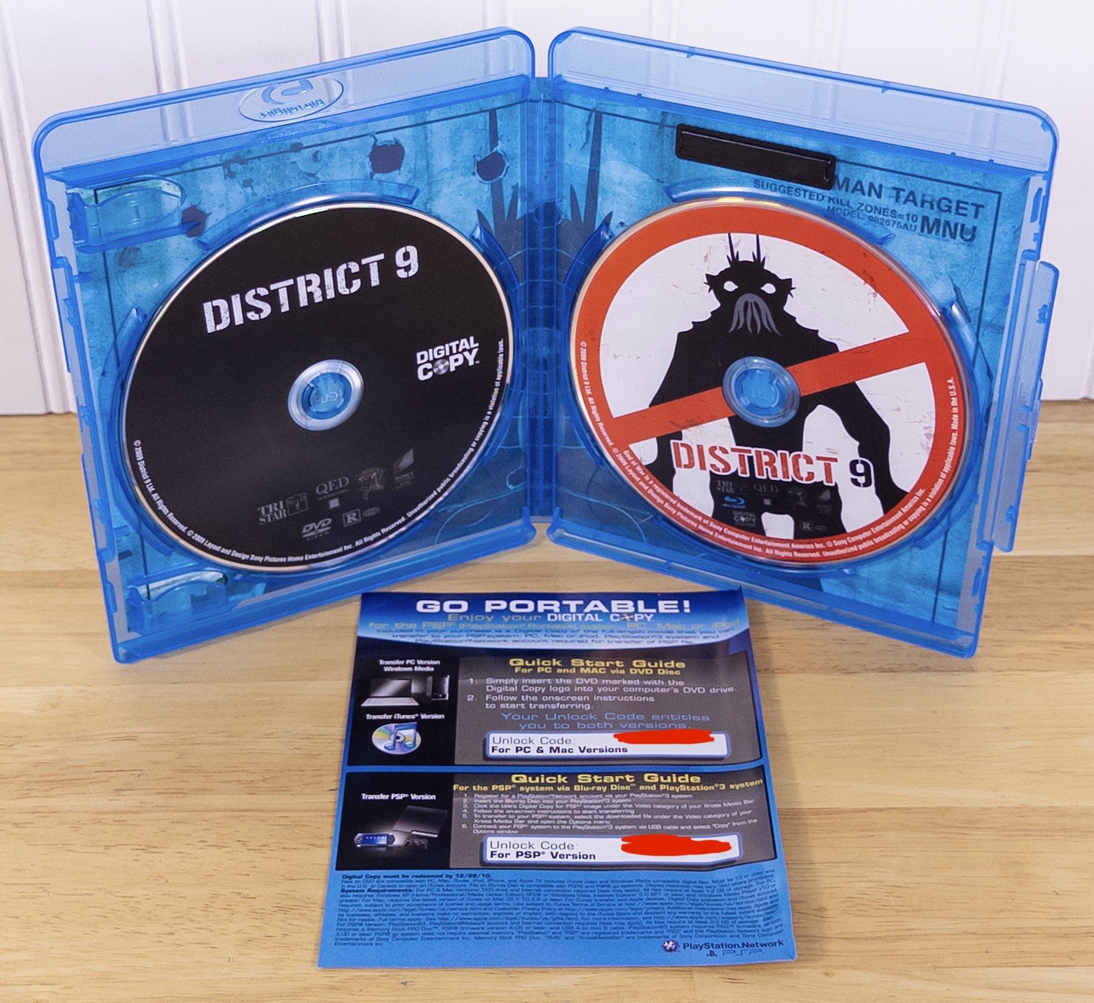 District 9 (Blu-ray, 2-Disc Set, 2009) – Neill Blomkamp, Excellent Condition!