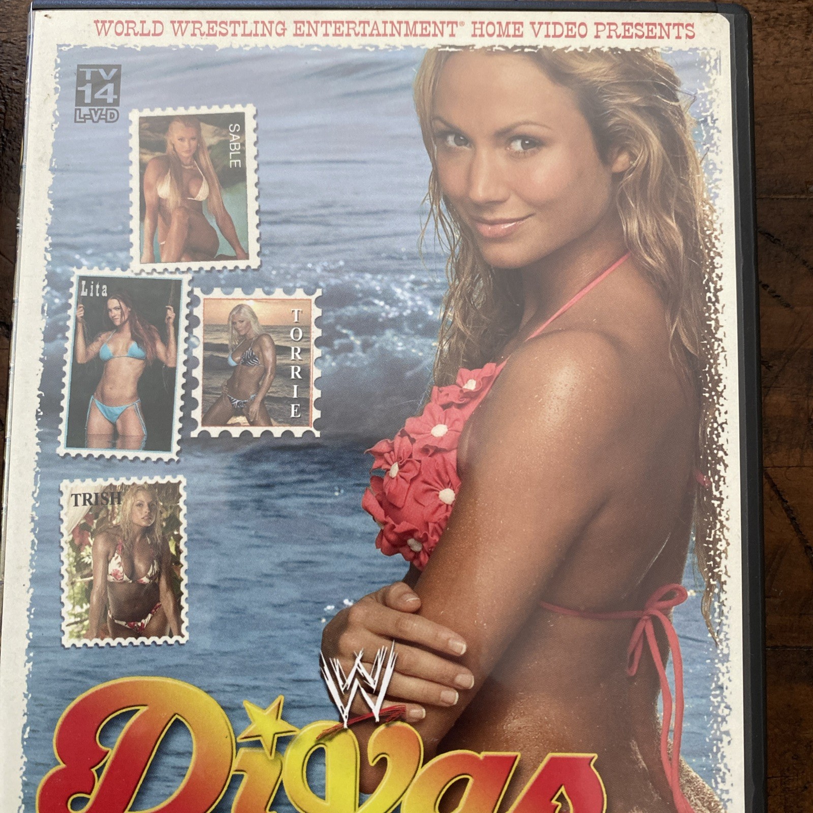 2 WWF DVDs – Divas South Of The Border 2004 + Tropical Pleasure Divas 2002