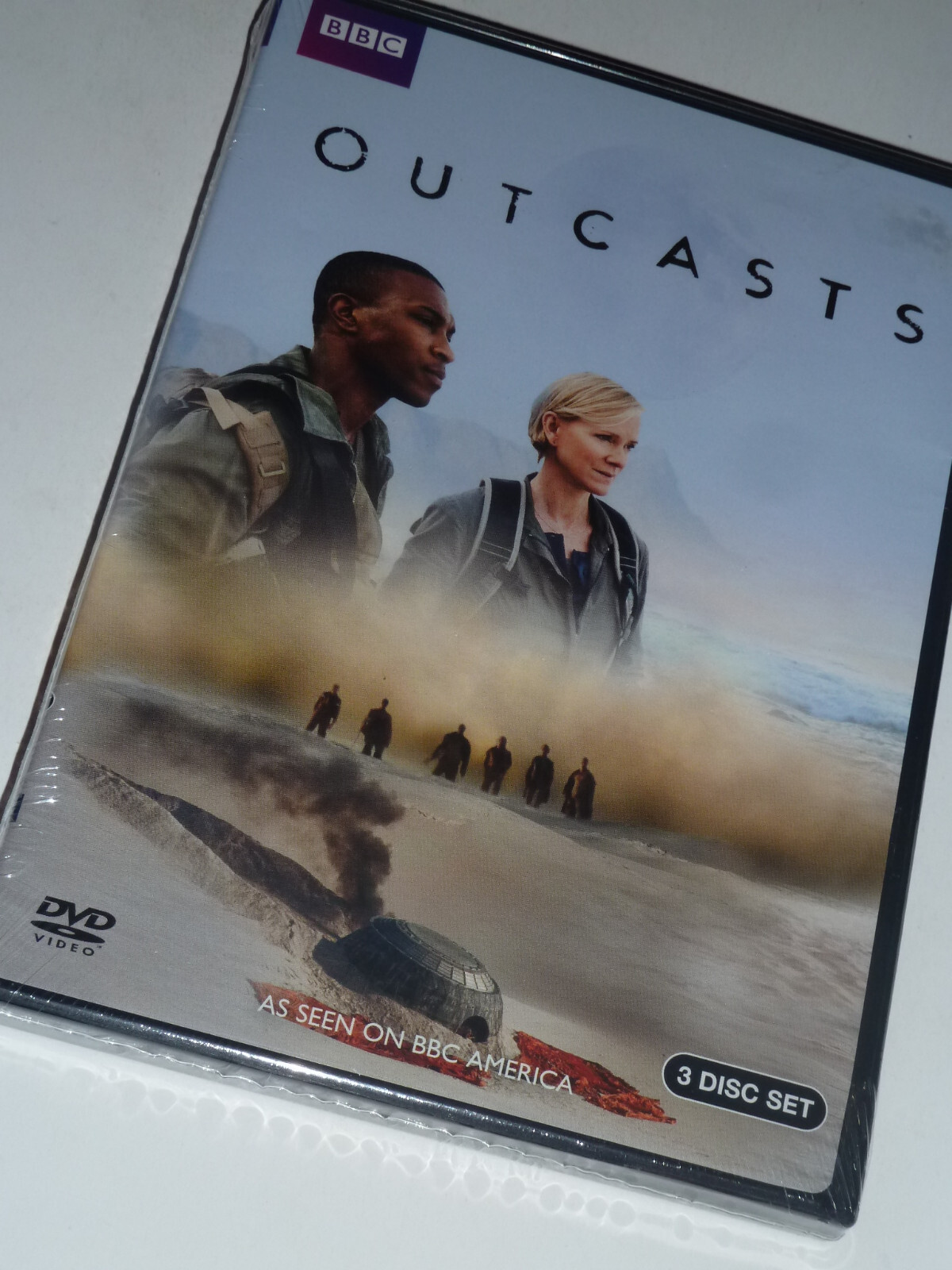 Outcasts DVD 3-Disc Set acclaimed BBC 2011 TV series sci-fi show Carpathia NEW!