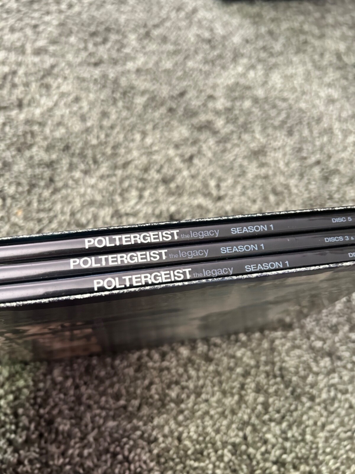 Poltergeist: The Legacy – Season 1 (DVD, 2006, 5-Disc Set) Not Rated